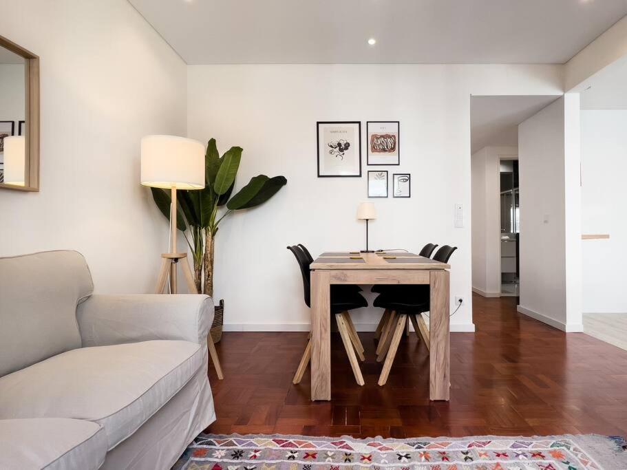 Olaias Lisbon 2 Bed Near Metro 2 Apartment Exterior foto