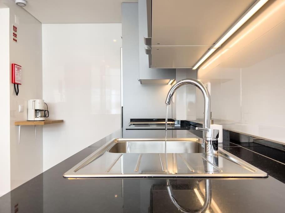 Olaias Lisbon 2 Bed Near Metro 2 Apartment Exterior foto