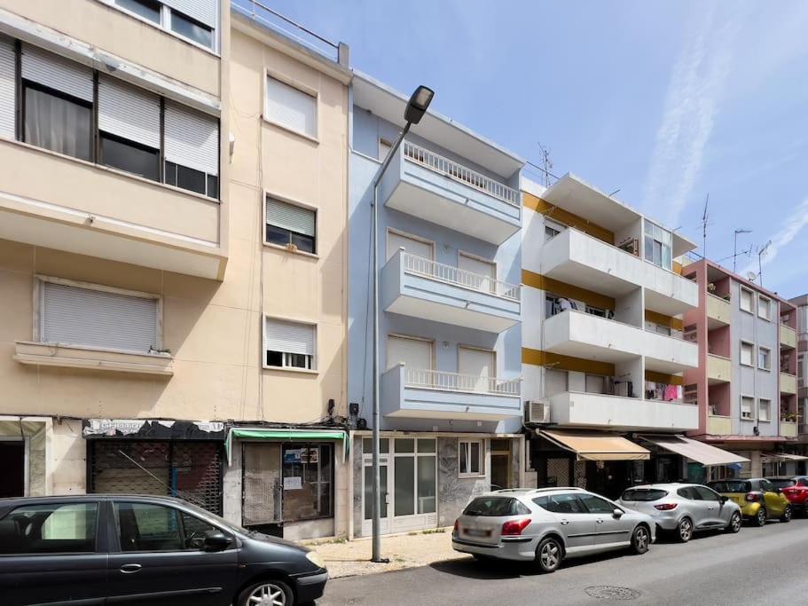 Olaias Lisbon 2 Bed Near Metro 2 Apartment Exterior foto